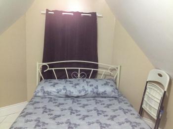 Budget Double Room with Shared Bathroom